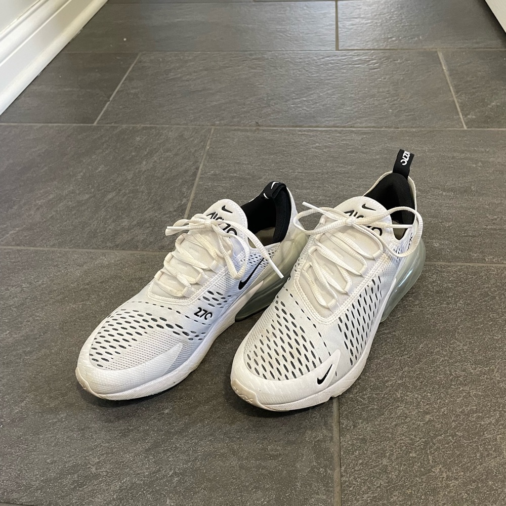 Nike Air Max size 10 shoes